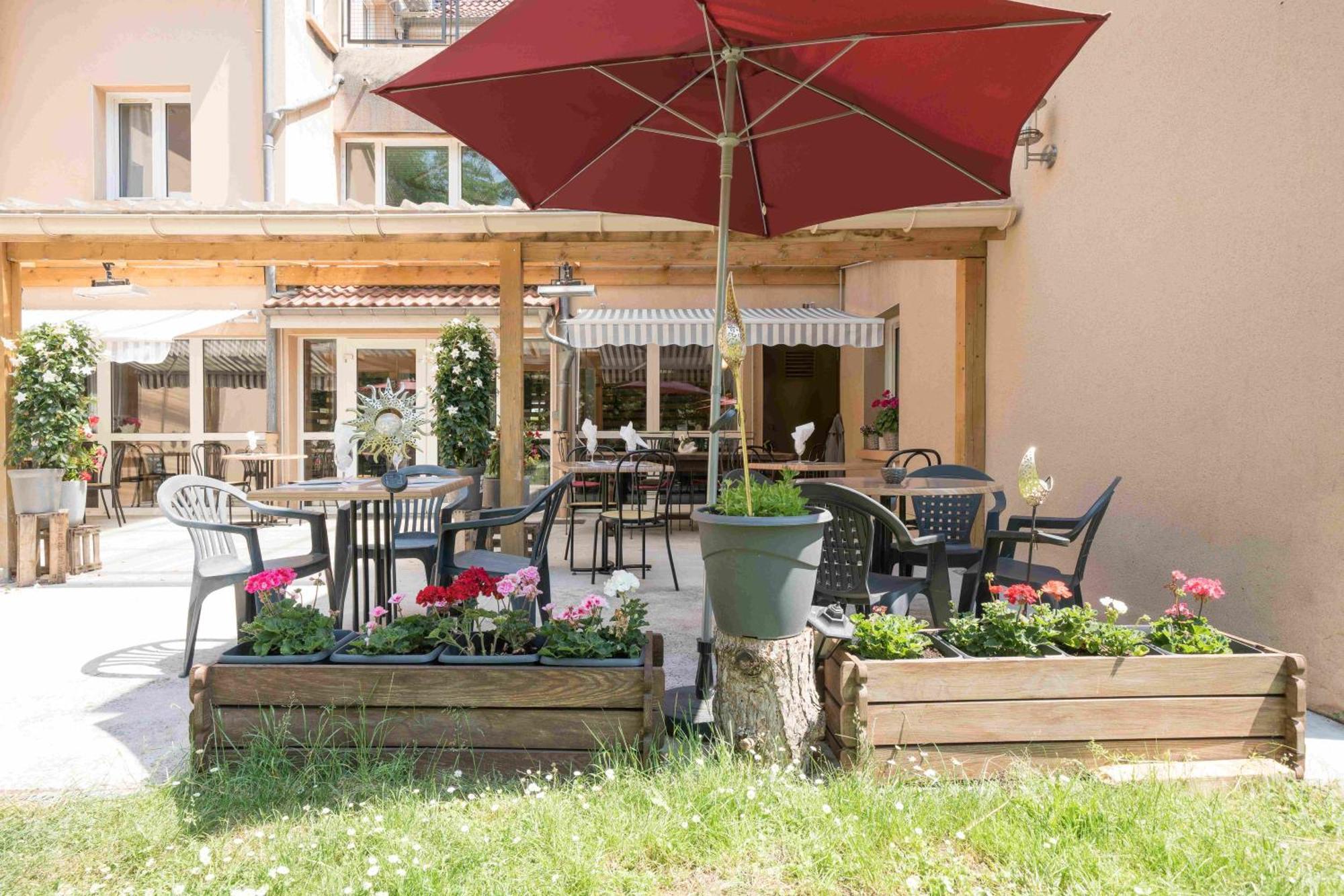 Hotel Acacia Nancy Sud Luneville Moncel-lès-Lunéville Eksteriør billede